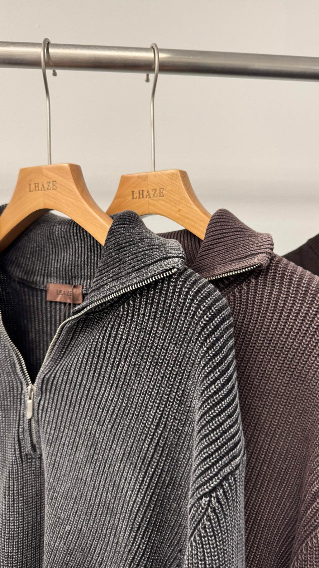 Washed Faded Ribbed Quater-Zip Mock Neck Sweater