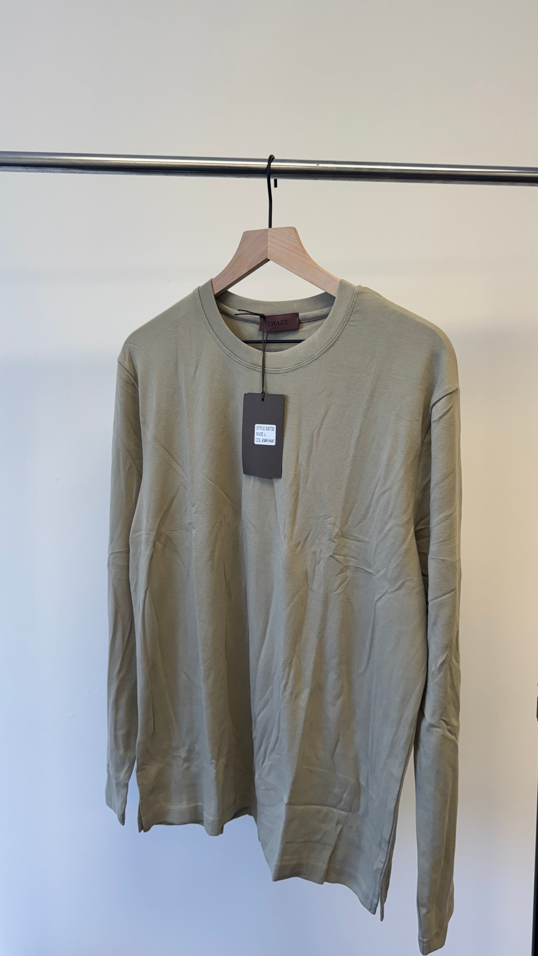 Essential Plain Long Sleeve T-Shirt